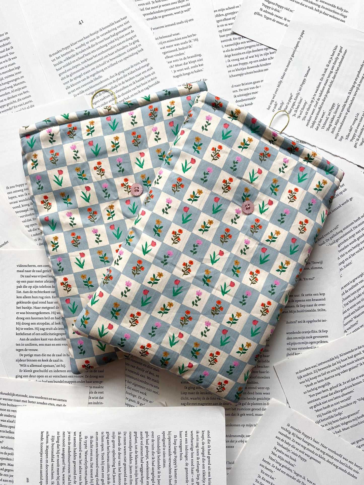 Booksleeve - Tiny Flower - Deluxe - Maat L