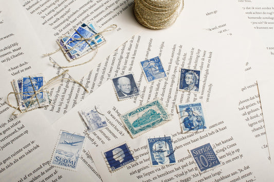 Vintage Postzegels Op Kleur - Set van 10