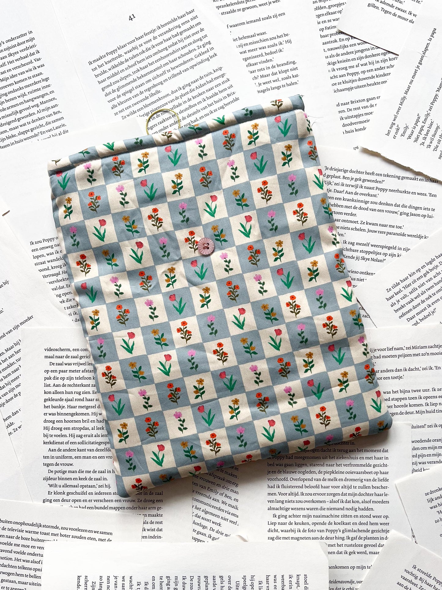 Booksleeve - Tiny Flower - Deluxe - Maat L