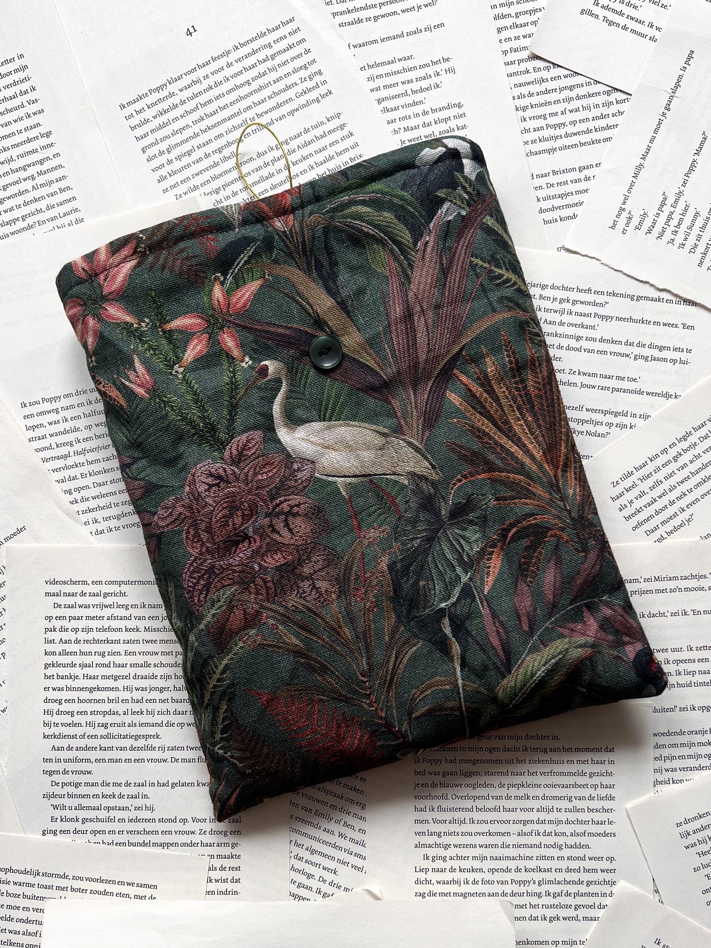 Booksleeve- Jungle Bird - Deluxe - Maat L