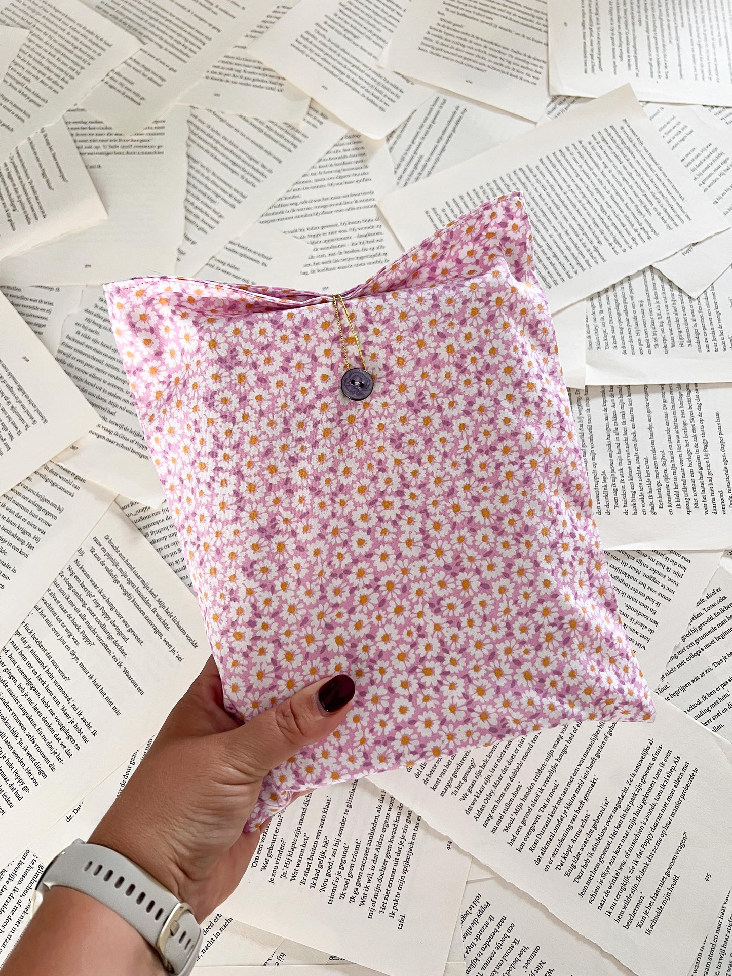 Booksleeve - Daisy - Maat L