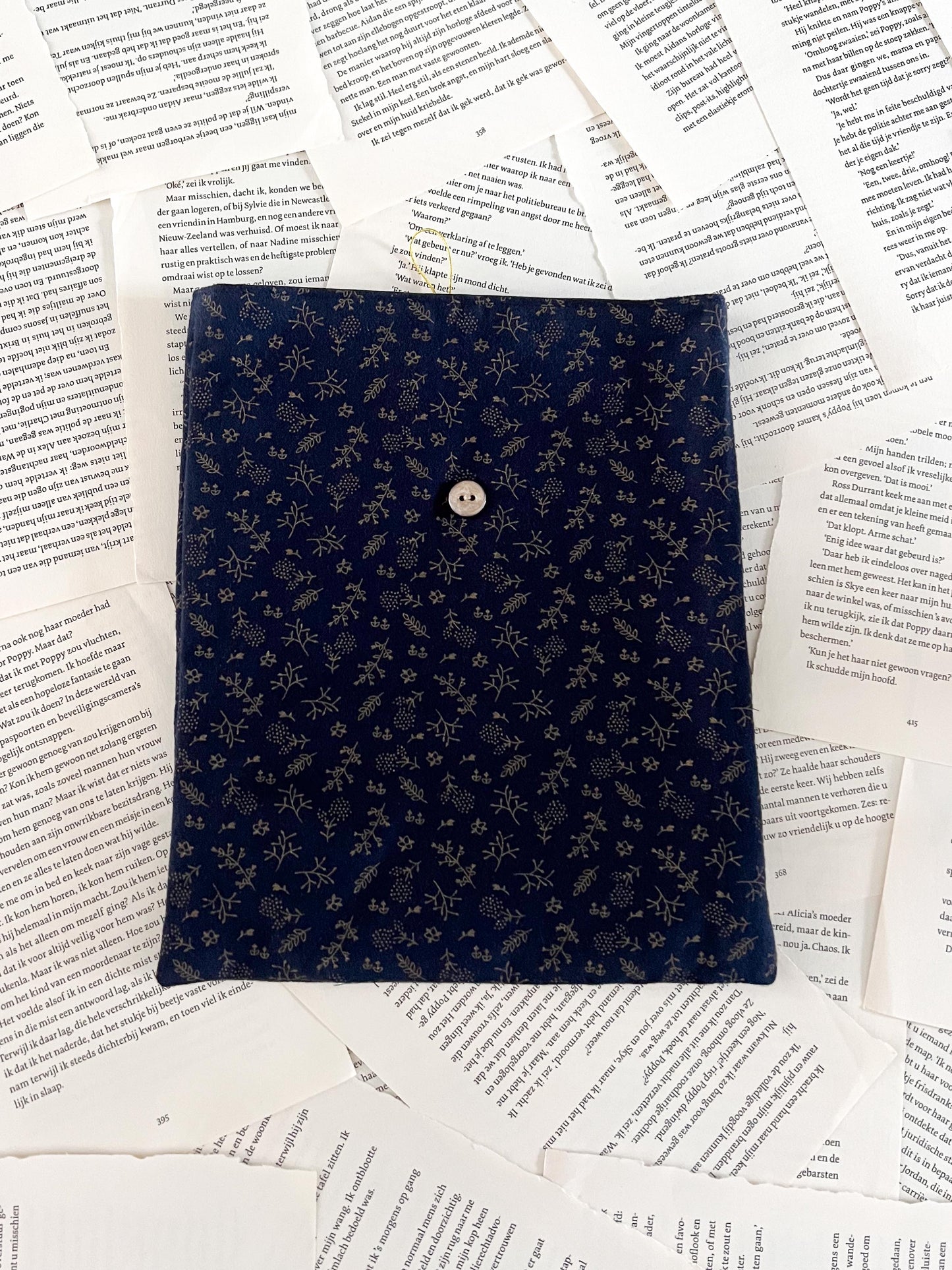 Booksleeve- Autumn Blue - Maat L