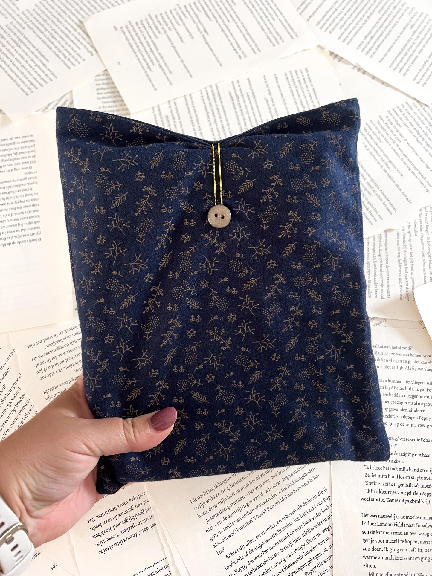 Booksleeve- Autumn Blue - Maat L