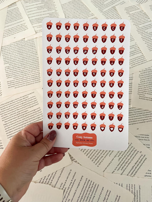 Stickervel met het alfabet in herfst thema, geschikt voor journaling, snailmail, penpal en scrapbooking