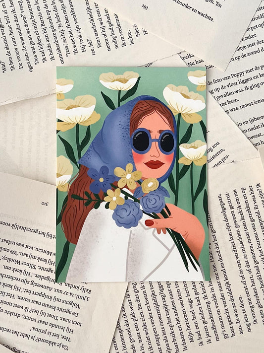 kaart met een illustratie van een vrouw met bloemen