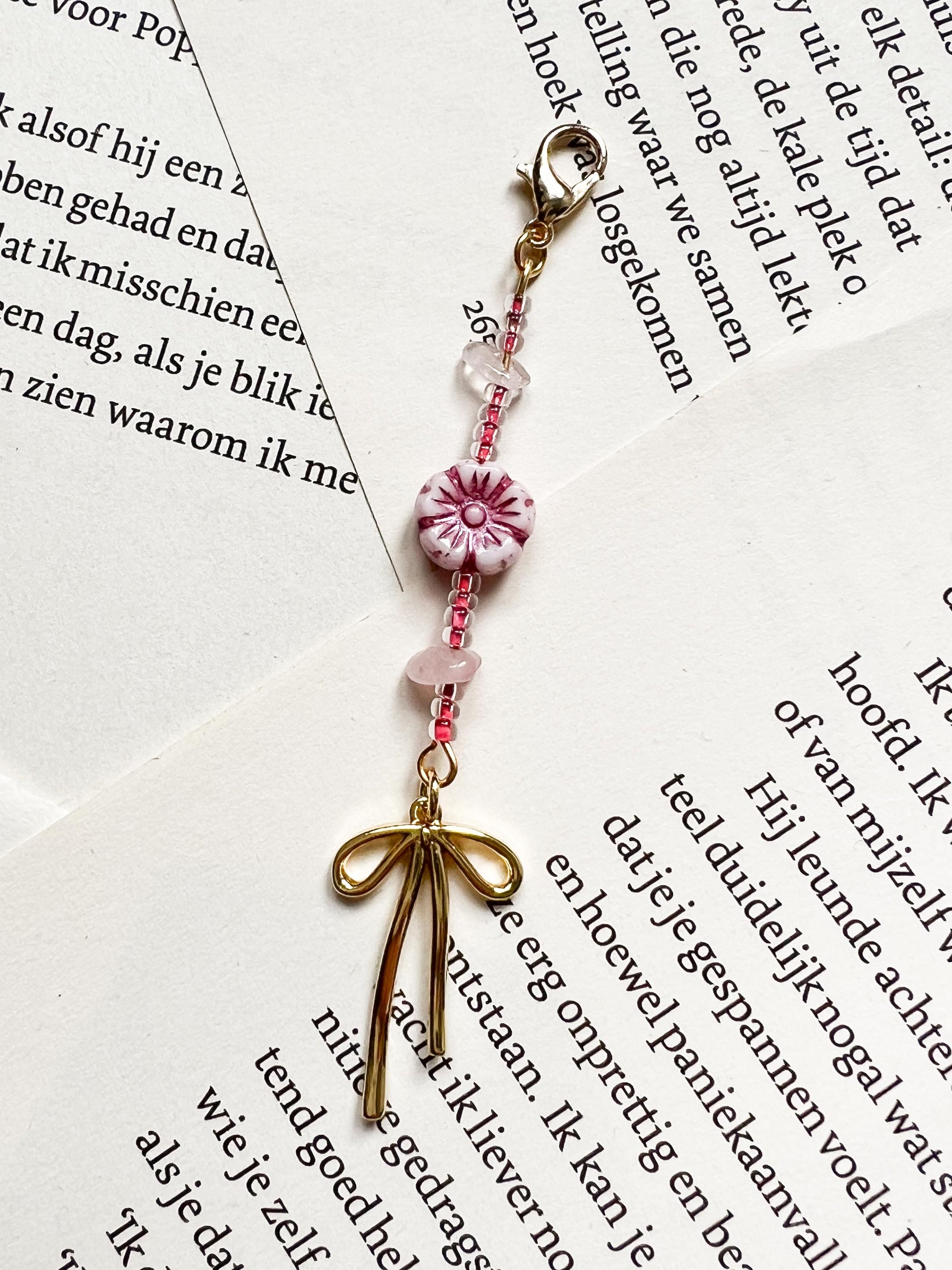 journalbedel met een schattig strikje, ook beschikbaar in DIY pakketje